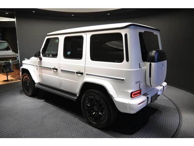 Mercedes-Benz G-Class 6