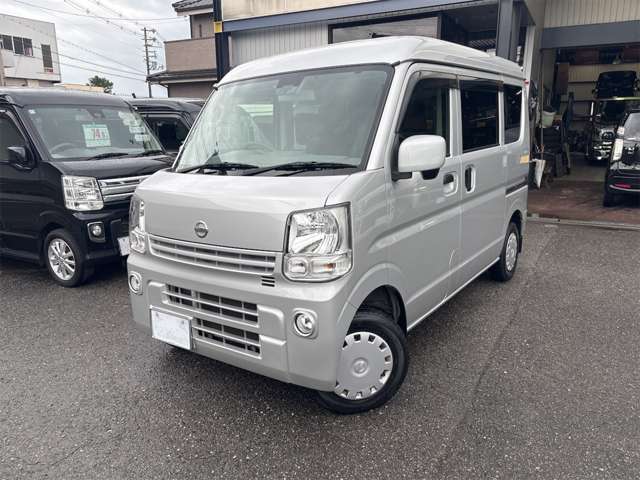 Nissan NV100 Clipper 3