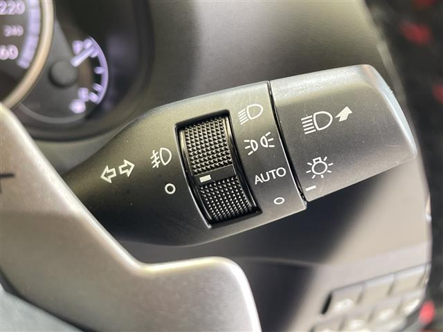 Lexus NX 10