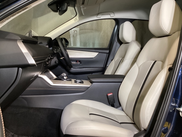Mazda CX-60 9