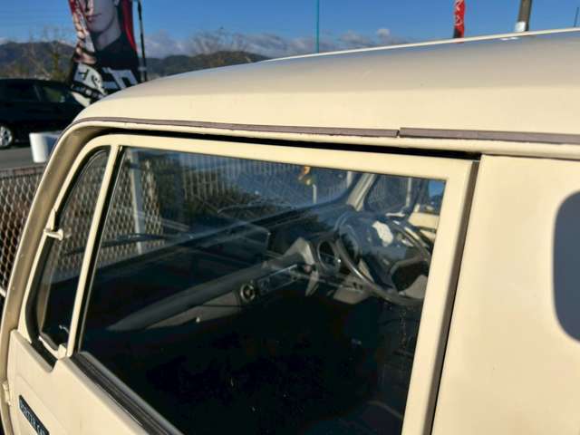 Mazda Porter 12