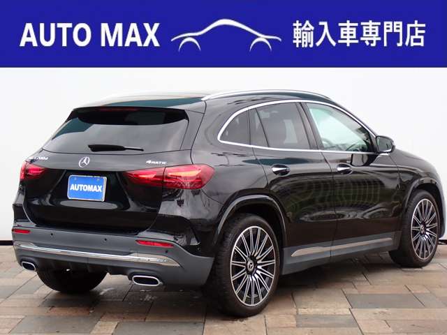 Mercedes-Benz GLA-Class 2