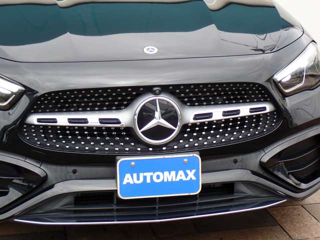 Mercedes-Benz GLA-Class 8