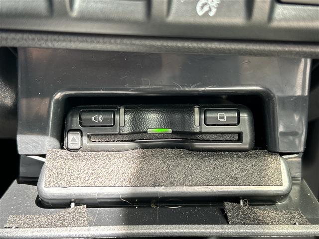 Subaru Legacy Outback 11