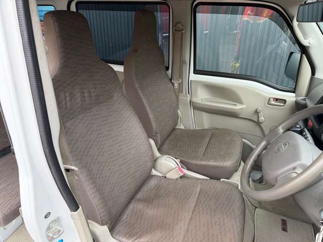 Nissan NV100 Clipper 10