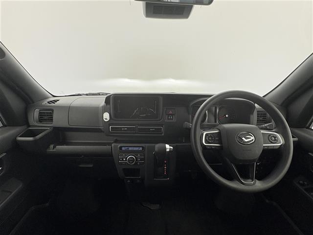 Daihatsu Atrai 5
