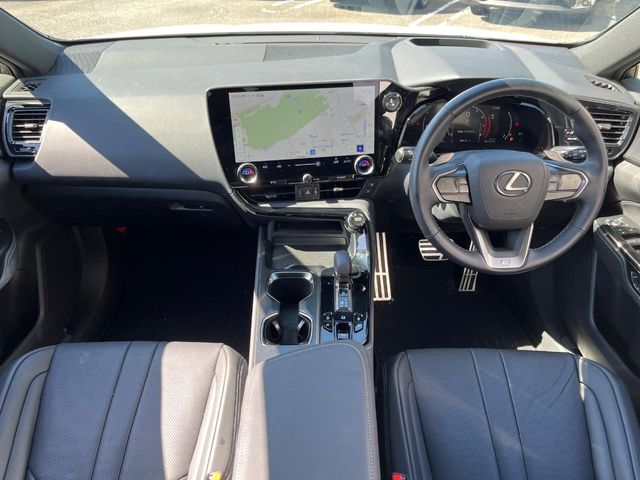 Lexus NX 2