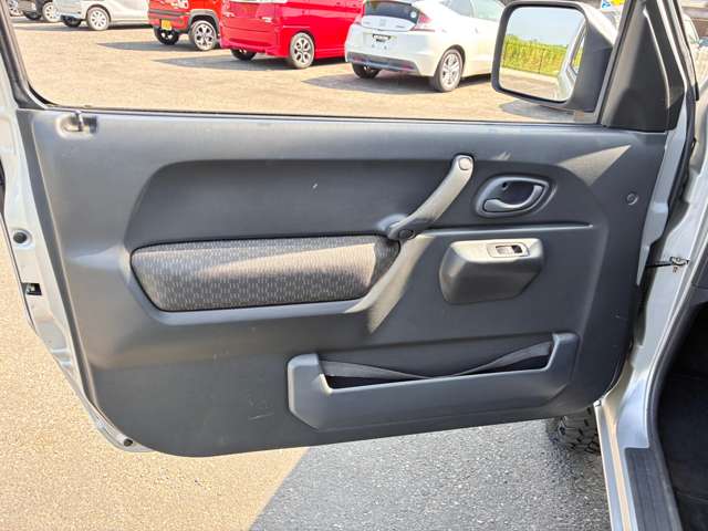 Suzuki Jimny 12