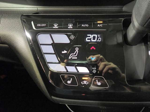 Mitsubishi eK X 11