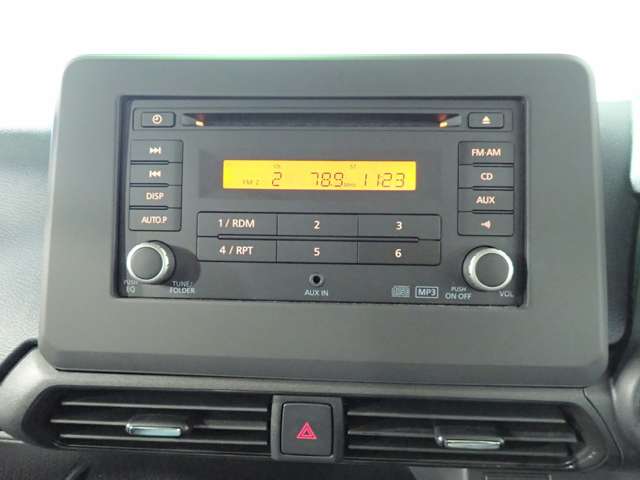 Mitsubishi eK X 3