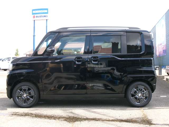Mitsubishi Delica Mini 4