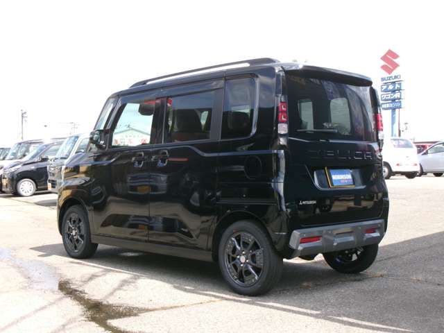 Mitsubishi Delica Mini 5