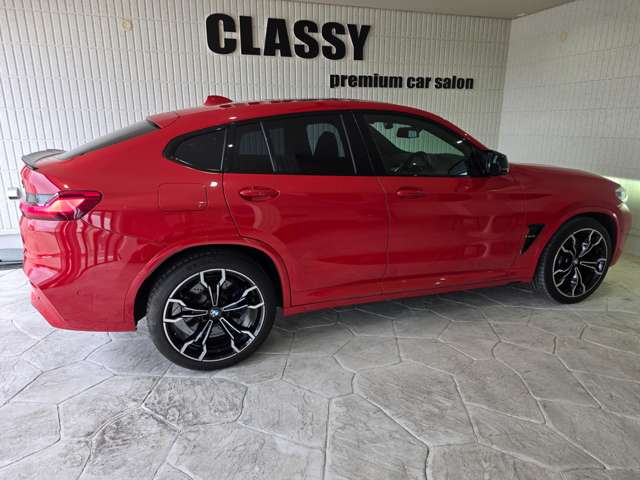 BMW X4 M 9