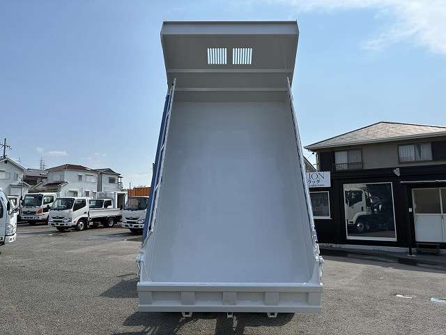 Isuzu Forward 7
