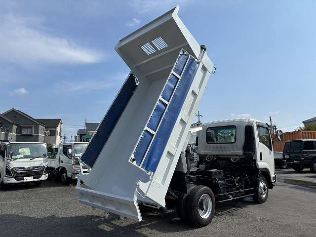 Isuzu Forward 8