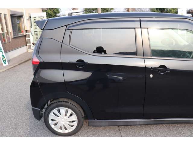 Mitsubishi eK X 10