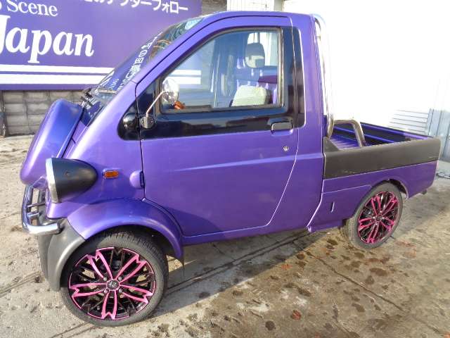 Daihatsu Midget II 3