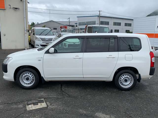 Toyota Succeed Van 9