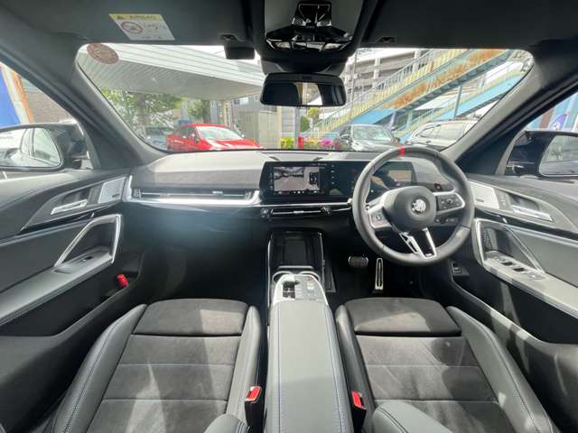 BMW X2 8