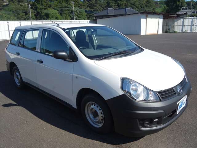 Nissan AD 6