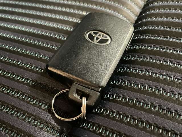 Toyota Voxy 7