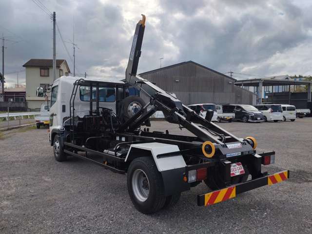 Hino Ranger 11