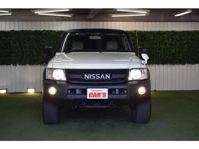 Nissan Safari 3