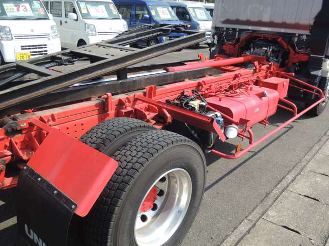 Mitsubishi Fuso Canter 12