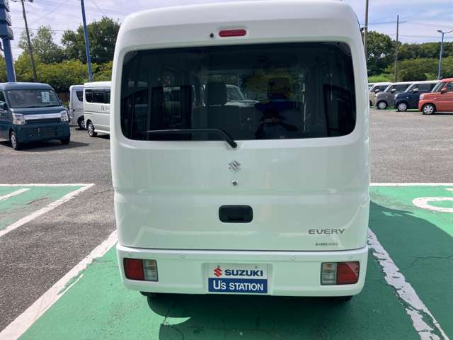Suzuki Every 3