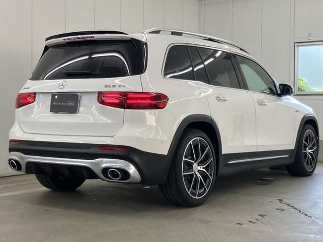 Mercedes-Benz GLB 5