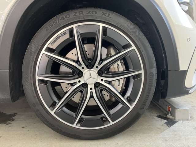 Mercedes-Benz GLB 7