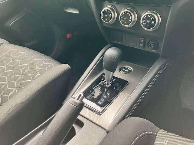 Mitsubishi RVR 8