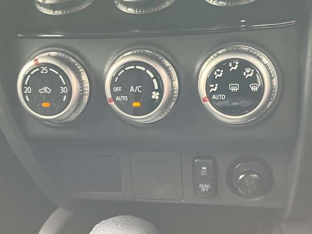 Mitsubishi RVR 9