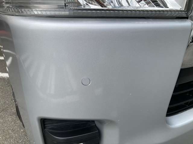 Toyota Hiace Van 4