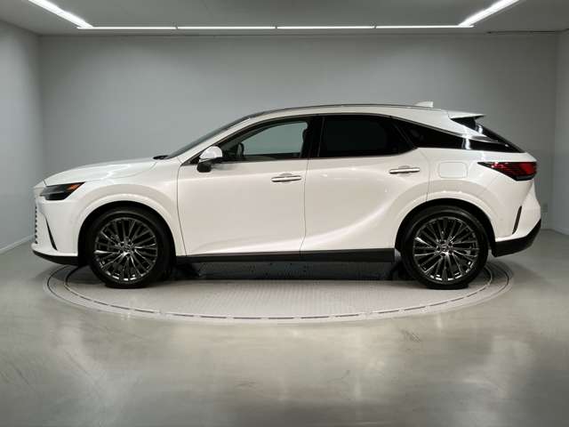 Lexus RX 4