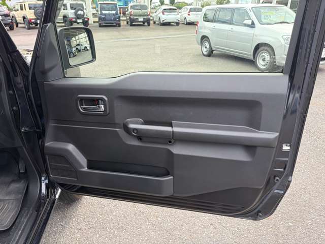 Suzuki Jimny 12