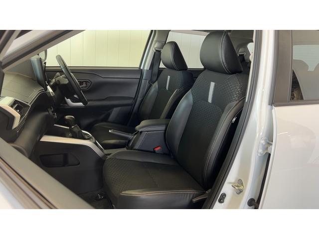 Daihatsu Rocky 4