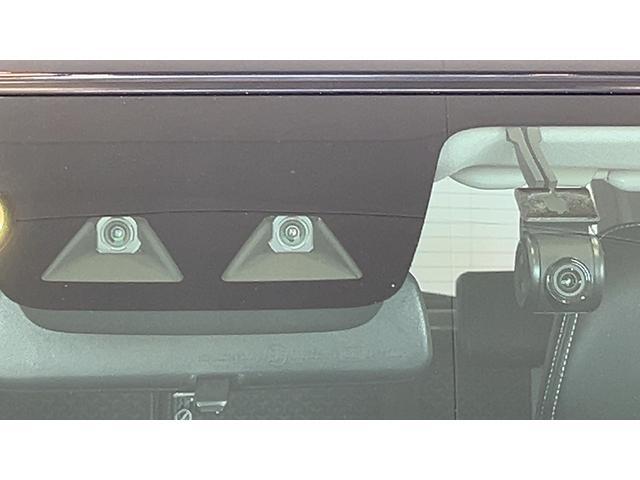 Daihatsu Rocky 9
