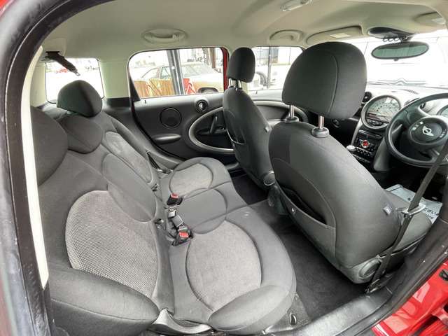 MINI Crossover 11