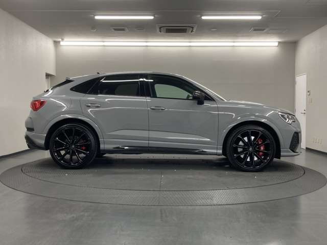 Audi RS Q3 Sportback 6