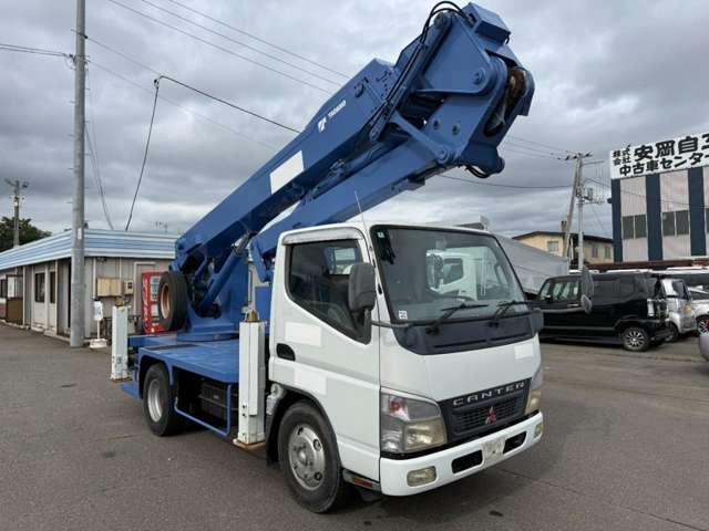 Mitsubishi Fuso Canter 2