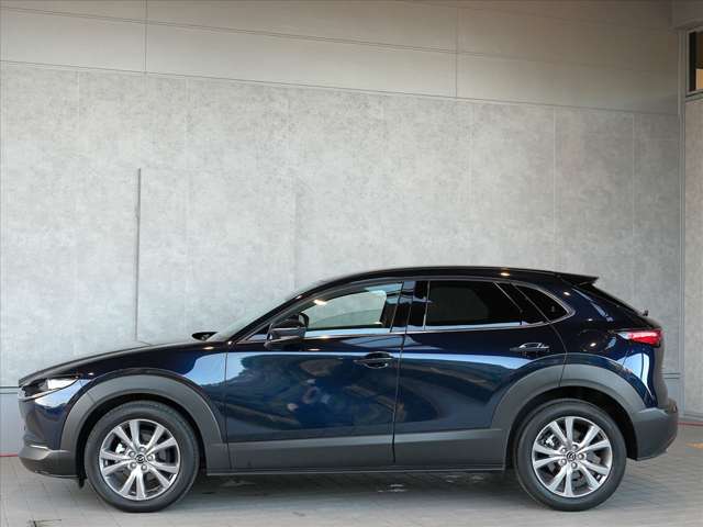 Mazda CX-30 4