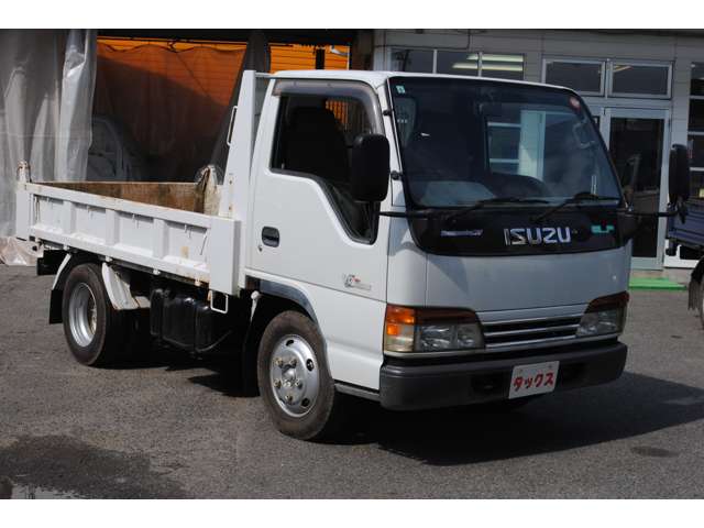 Isuzu Elf 6