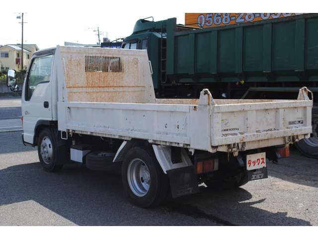 Isuzu Elf 10