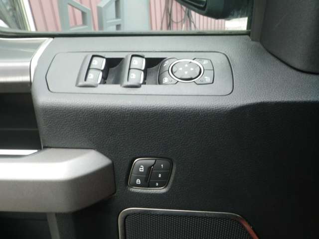 Ford F-150 12