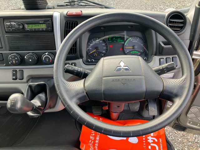 Mitsubishi Fuso Canter 4