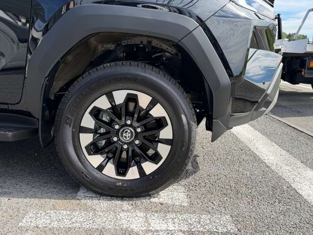 Toyota Hilux 12