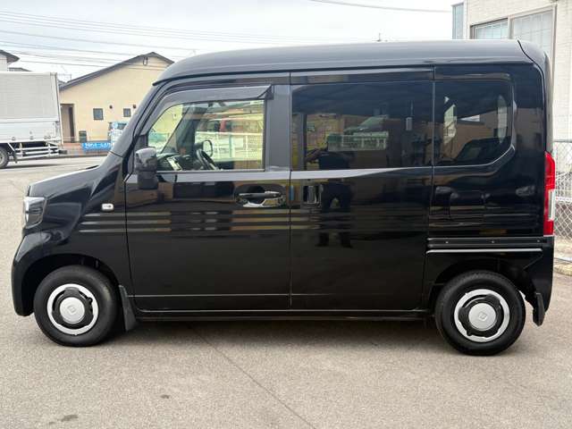 Honda N-VAN 10