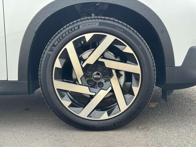 MINI Countryman 11