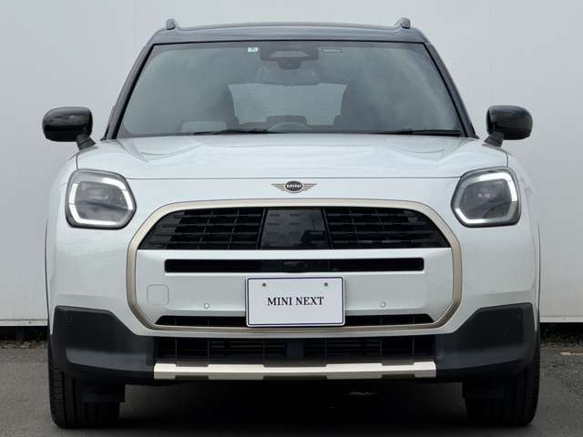 MINI Countryman 8